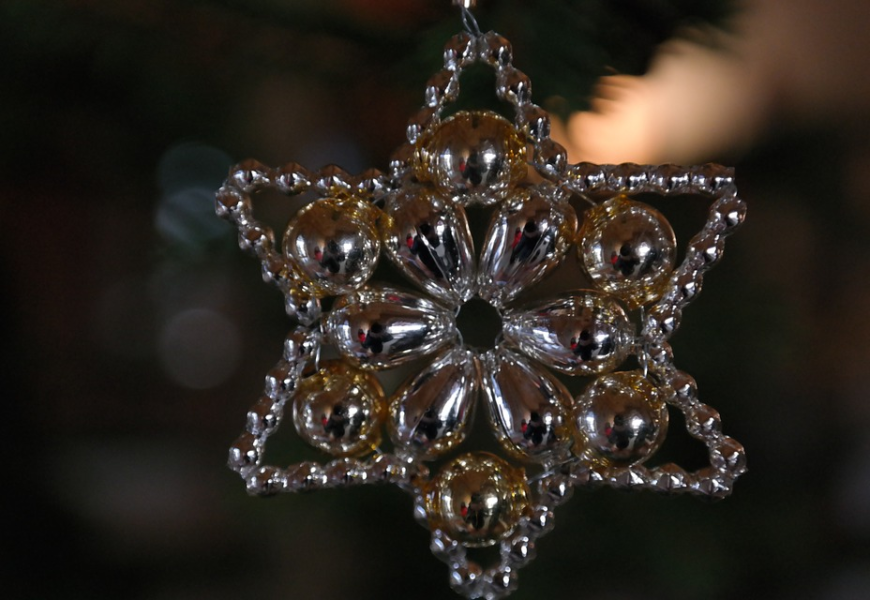 Jak vyrobit vánoční ozdoby z korálků