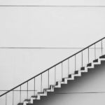 Rozměry schodiště: Jaká je ideální šířka a výška?