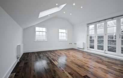 Vinylové a dřevěné podlahy jsou perfektní volbou, díky níž vybavíte svůj domov